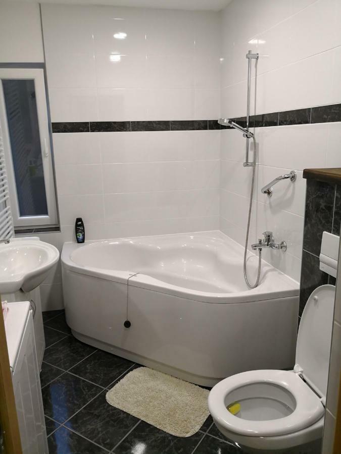 זאגרב Apartment Maximilian-Free Parking!!! מראה חיצוני תמונה